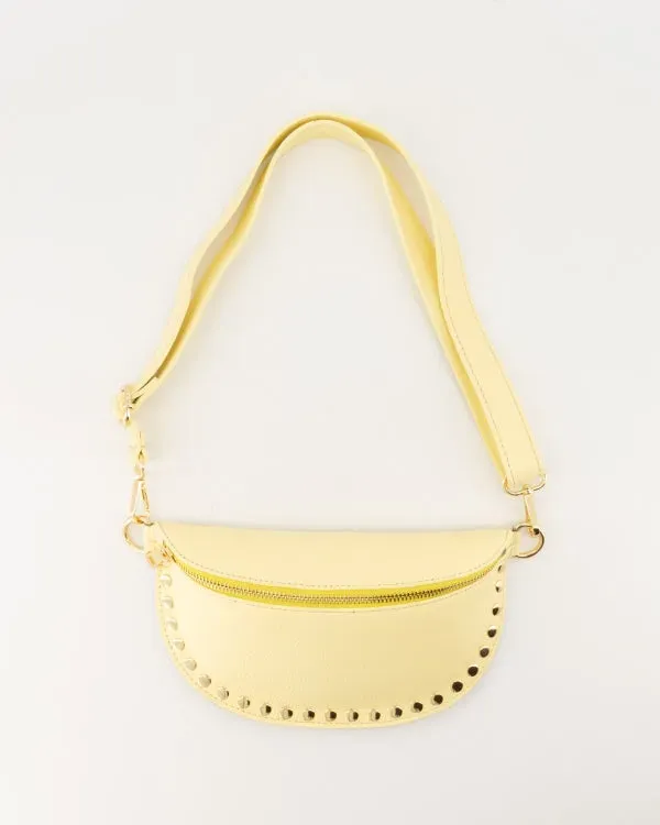 Amiek Debby heuptas botergeel leer crossbody
