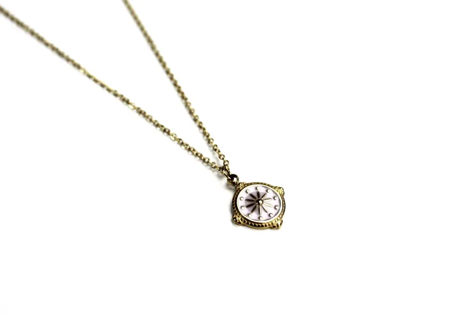 LOVEDRUNKY Leading Star ketting goud lila ster