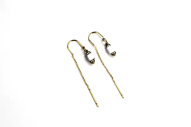 LOVEDRUNKY Gate Keeper Oorbel Wit Goud 4 cm